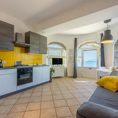 Apartament Dora Kraljevica