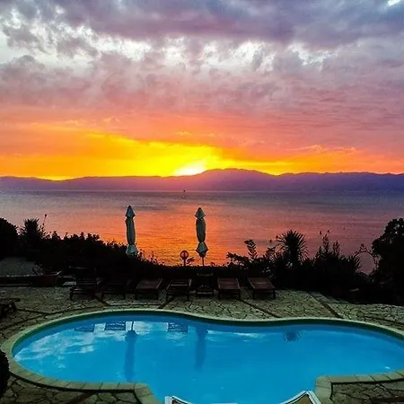 Διαμέρισμα Dora