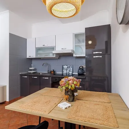 Dora Apartamento