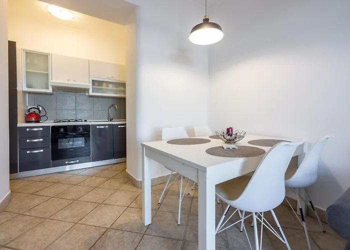 Dora Apartman